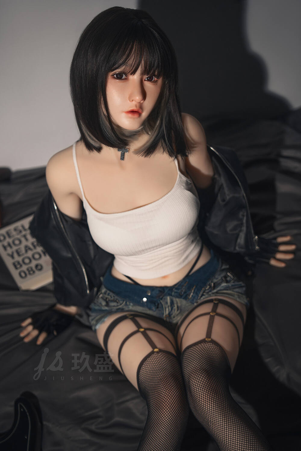 Reseña de la muñeca sexual de silicona con cabeza de copa B de 148 cm/4 pies 10 pulgadas - Betty de Jiusheng Doll