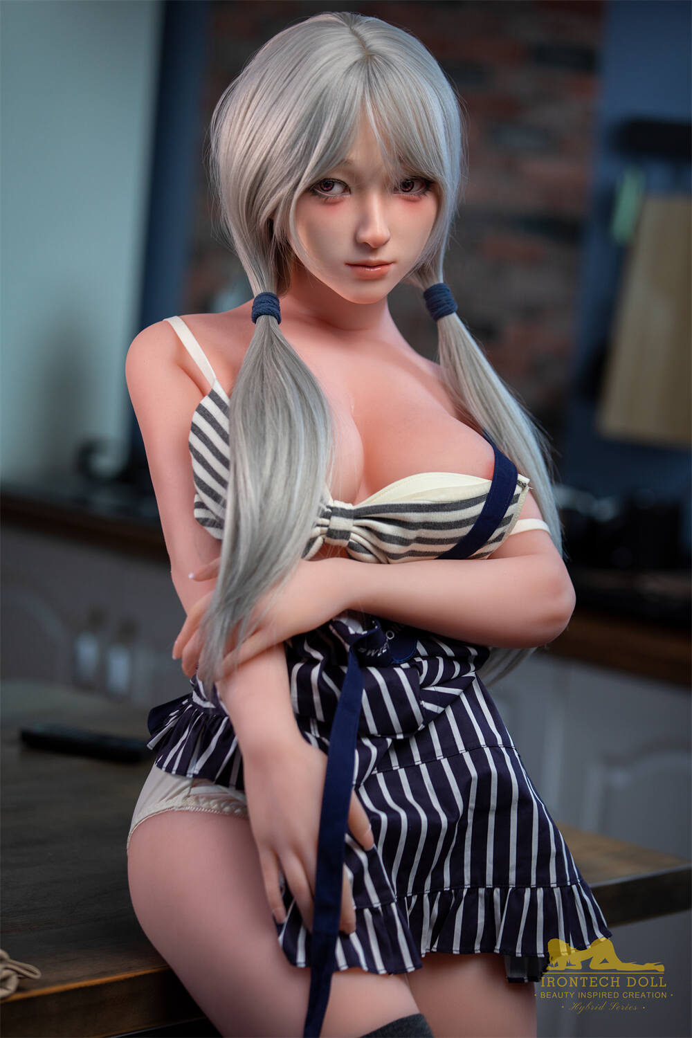 Reseña de la muñeca sexual Miyuki de silicona con cabeza de copa I de 1,52 m - Irontech Doll