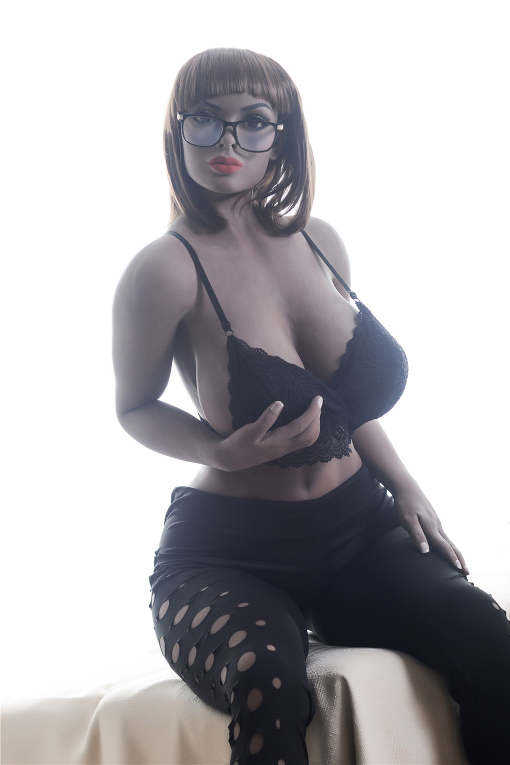 Phyllis de Irontech Doll: Análisis completo de la muñeca sexual de TPE con copa L de 158 cm/5 pies 2