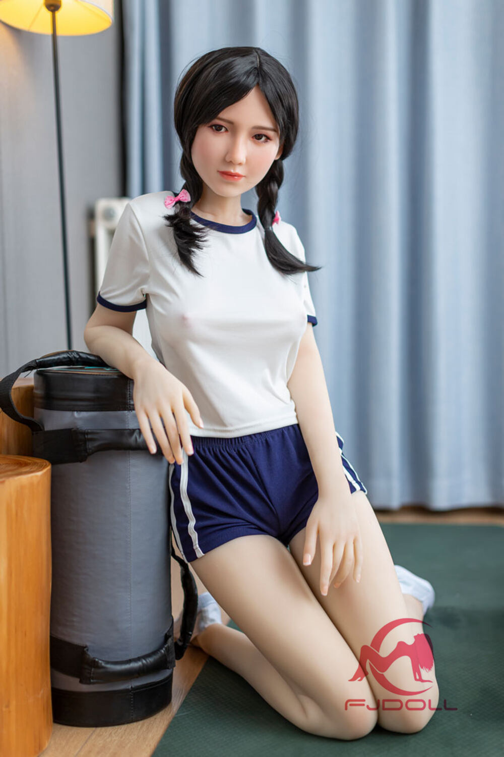 Reseña de la muñeca sexual de silicona con cabeza de copa C de 159 cm/5 pies 2 - Lisa de FJ Doll