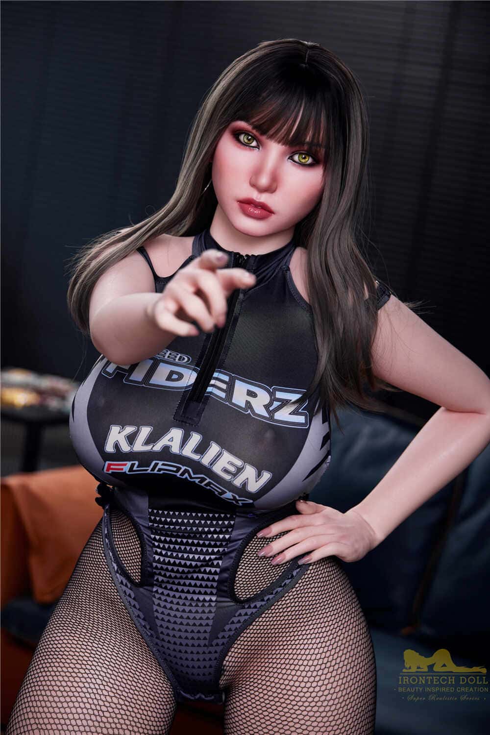 Suki de Irontech Doll: Análisis completo de la muñeca sexual de silicona con copa I de 162 cm/5 pies 3 pulgadas