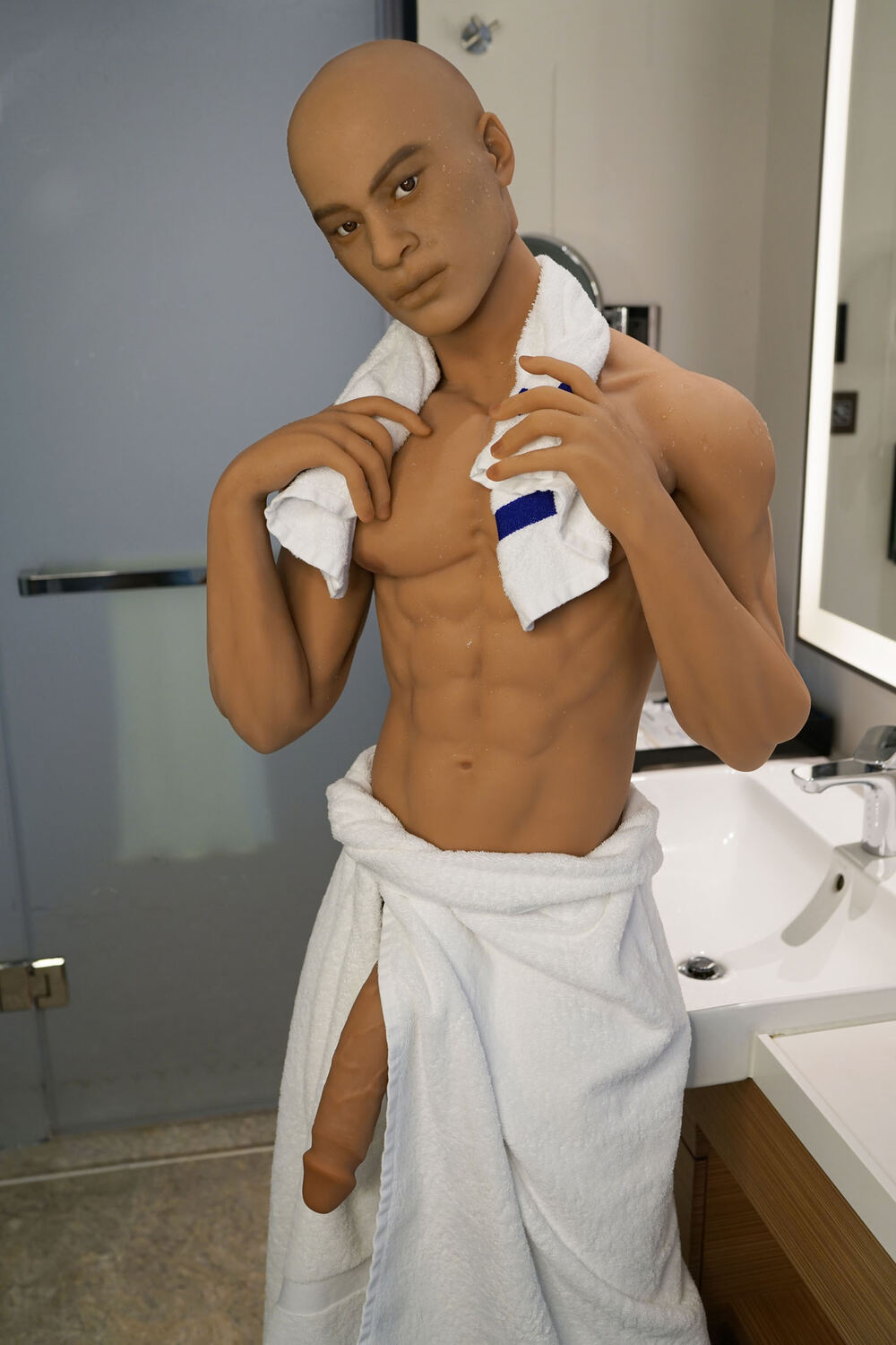 Reseña de la muñeca sexual masculina de TPE de 170 cm/5 pies 7 pulgadas: Denzel de Doll4ever