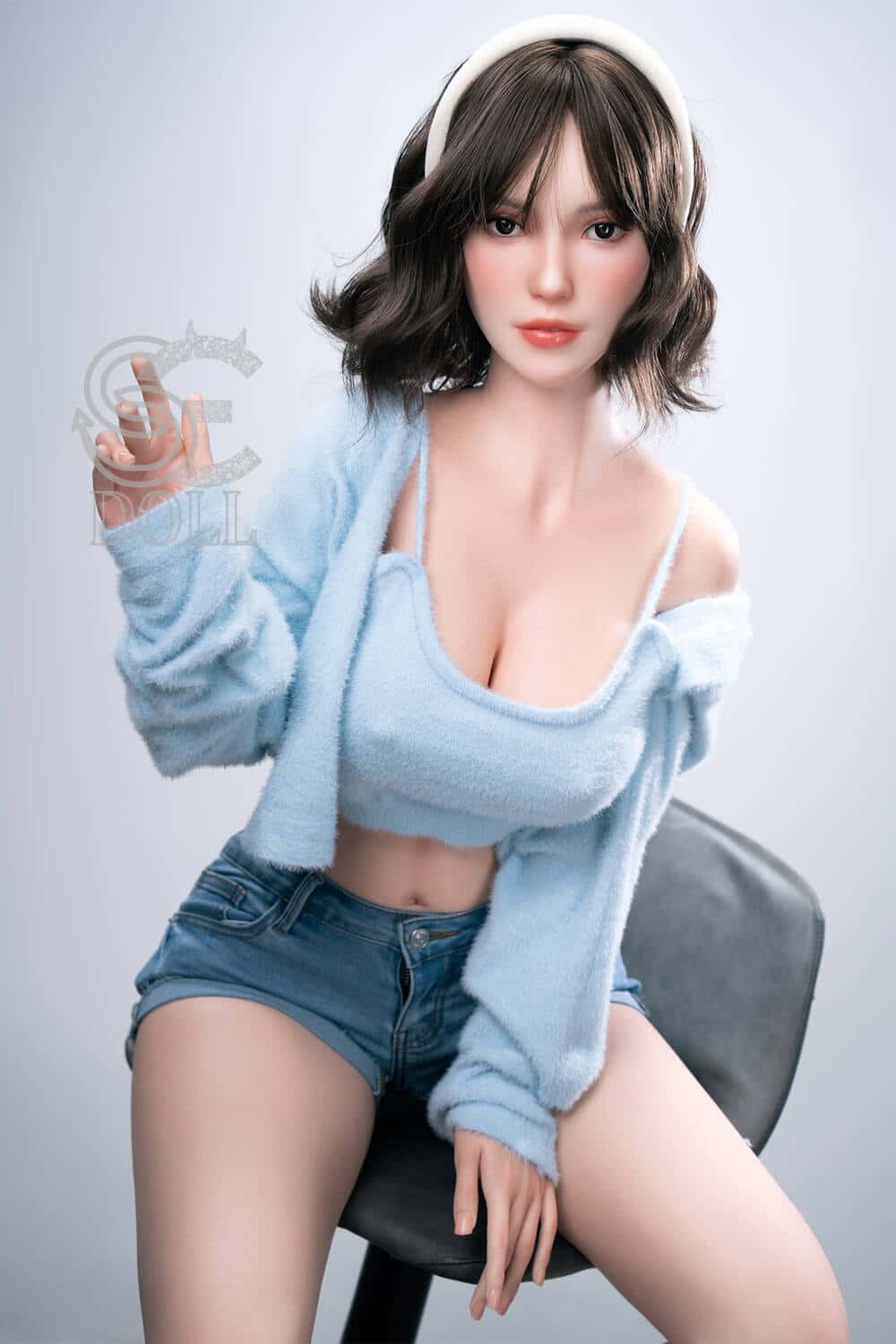 Reseña de la muñeca sexual de silicona con copa E Sylvia.A: Textura de piel realista y diseño compacto de 161 cm/5 pies cúbicos de SEDOLL