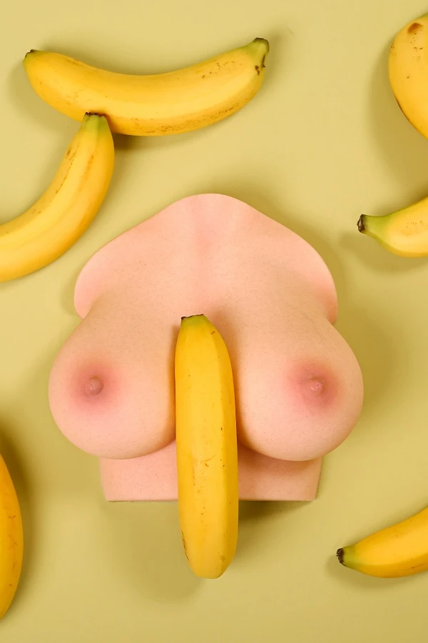 WM Dolls presenta la nueva muñeca sexual MILF Lena de 160 cm con una segunda cabeza de cortesía