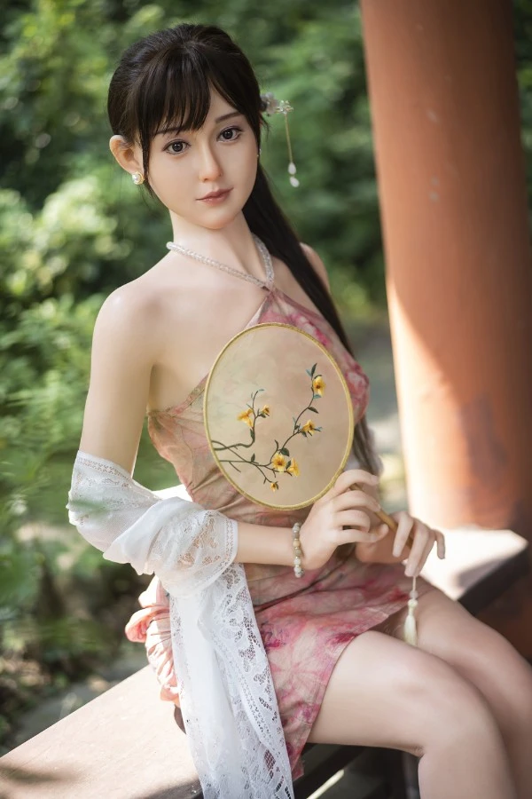Reseña de la muñeca sexual Jiusheng: Lucy de 168 cm, estilo antiguo e impecable.