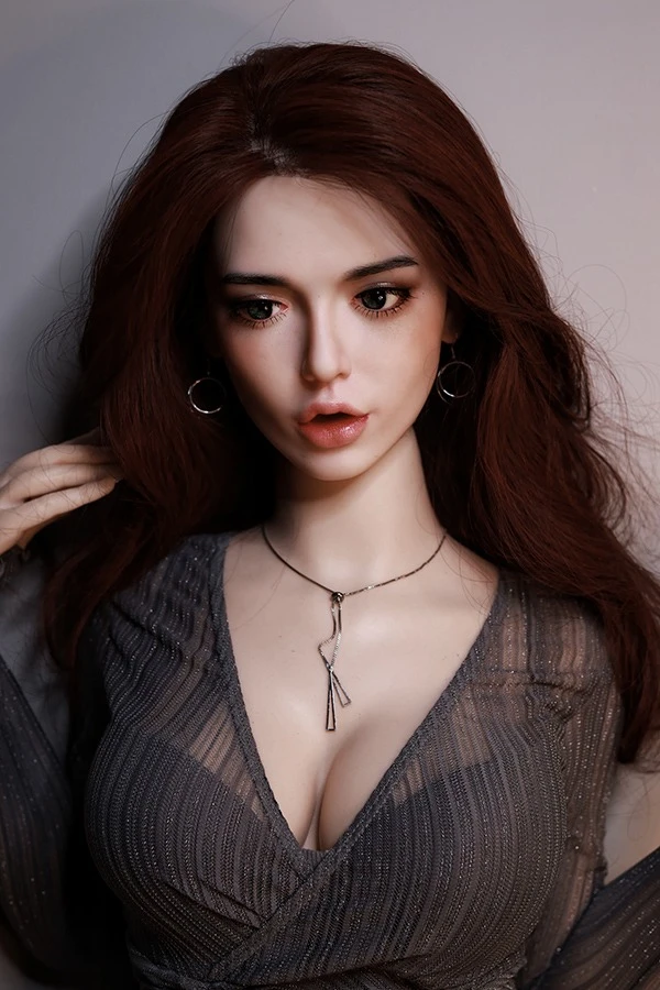 JY Doll Ila 165cm - Una muñeca sexual altamente realista con curvas impresionantes