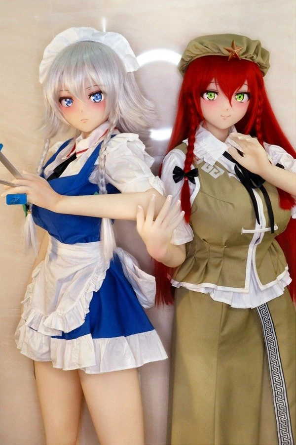 Muñeca sexual de anime pelirroja de 155 cm con curvas impresionantes.