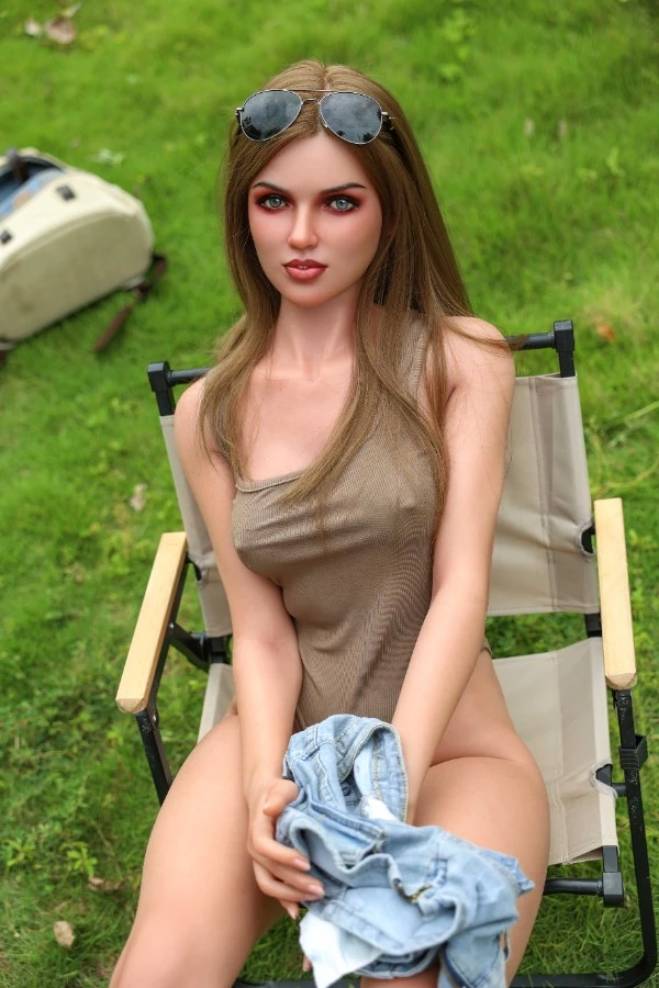 Reseña de la muñeca sexual Dime Doll Kelly de 168 cm: características de la muñeca sexual estadounidense de silicona con copa completa y opciones de cabeza y cuerpo intercambiables