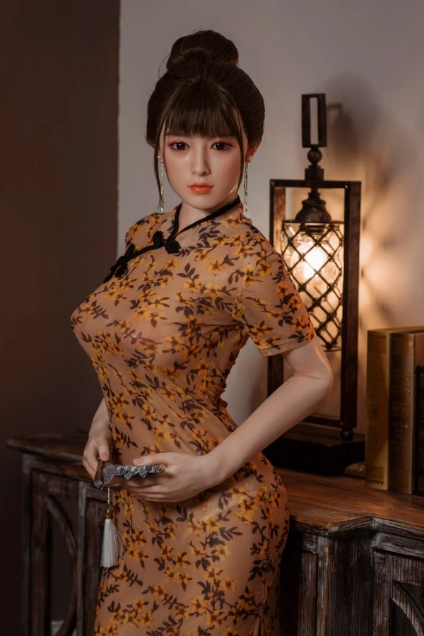 Muñeca sexual china de silicona realista Dime Doll Leona de 160 cm con cabeza y cuerpo intercambiables.