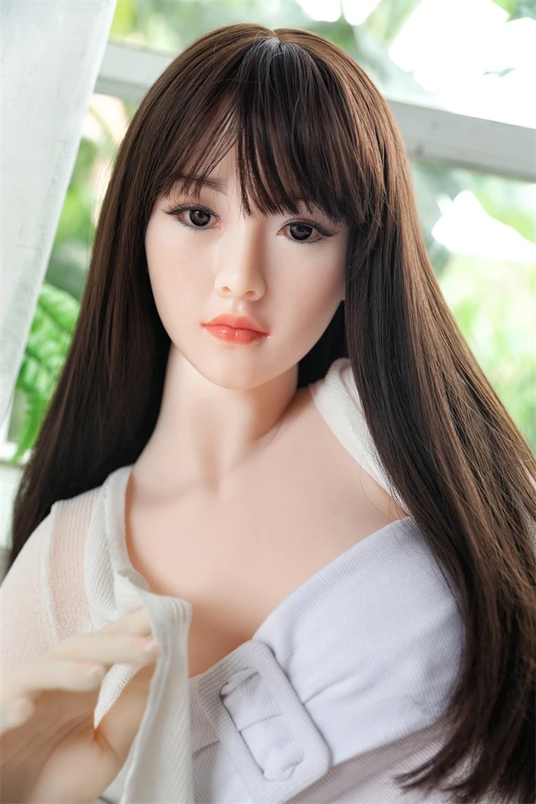 DIMU DOLL presenta la muñeca sexual Lilly de 165 cm exquisitamente realista con cabeza de silicona