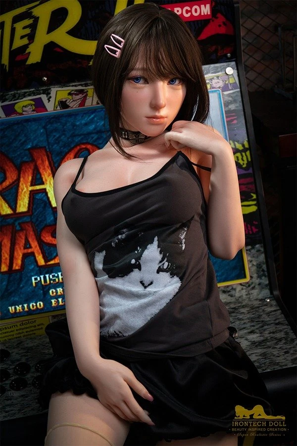 Irontech Doll presenta a Lara (148 cm): la experiencia definitiva con una muñeca sexual asiática-japonesa.