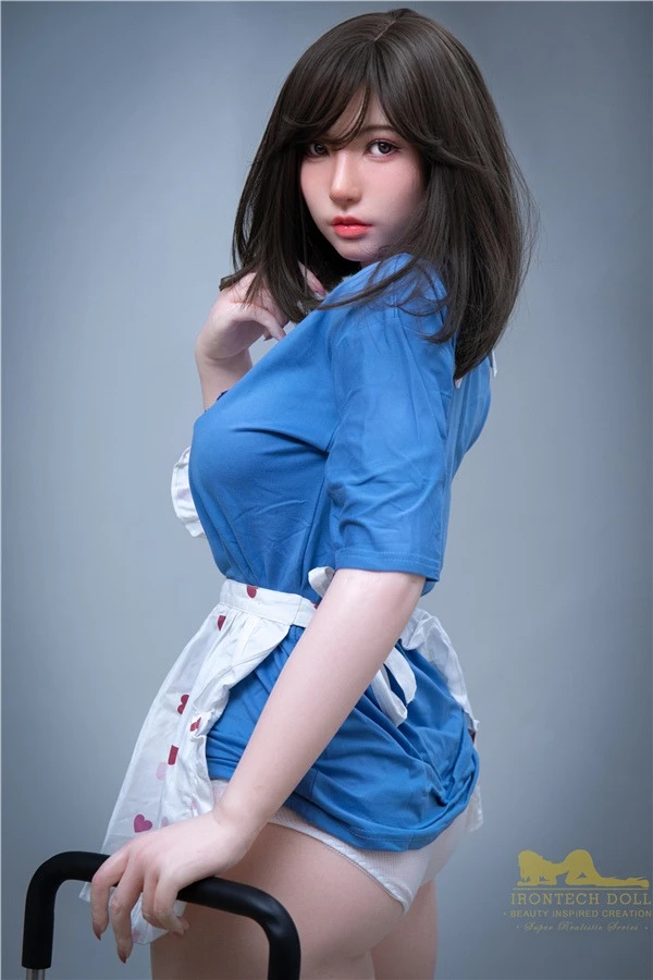 Reseña de la muñeca sexual coreana Irontech Doll Innocent and Alluring Suki de 164 cm