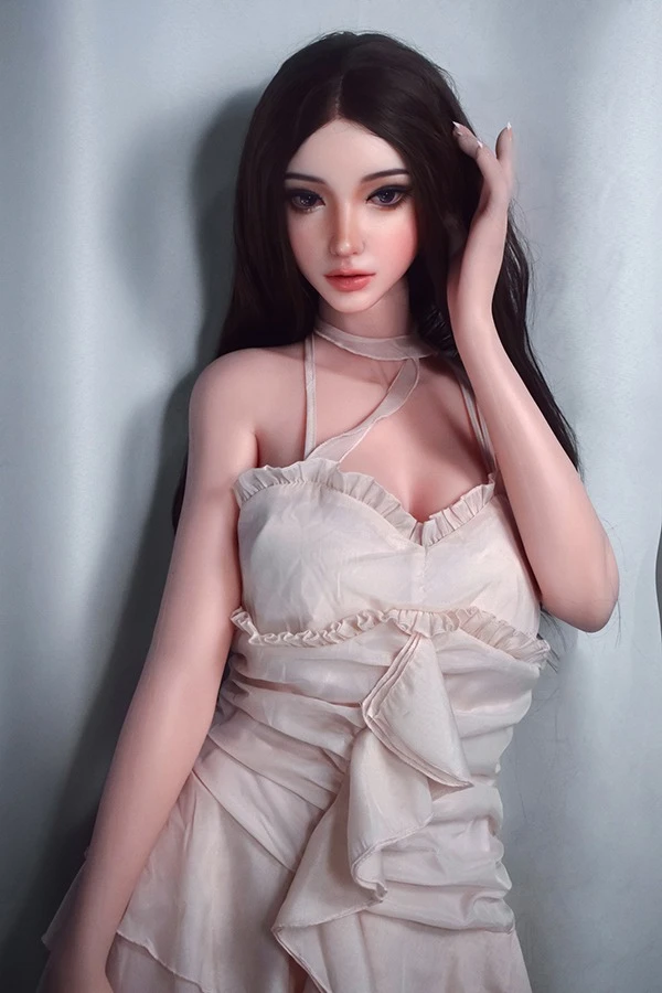 Reseña de la muñeca sexual de silicona súper realista Adaline de 165 cm de Elsa Babe