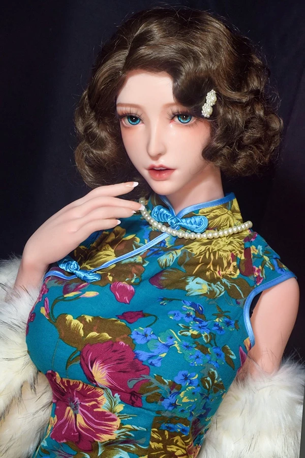 Reseña de la muñeca sexual realista de tamaño real Gianna de Elsa Babe, 150 cm