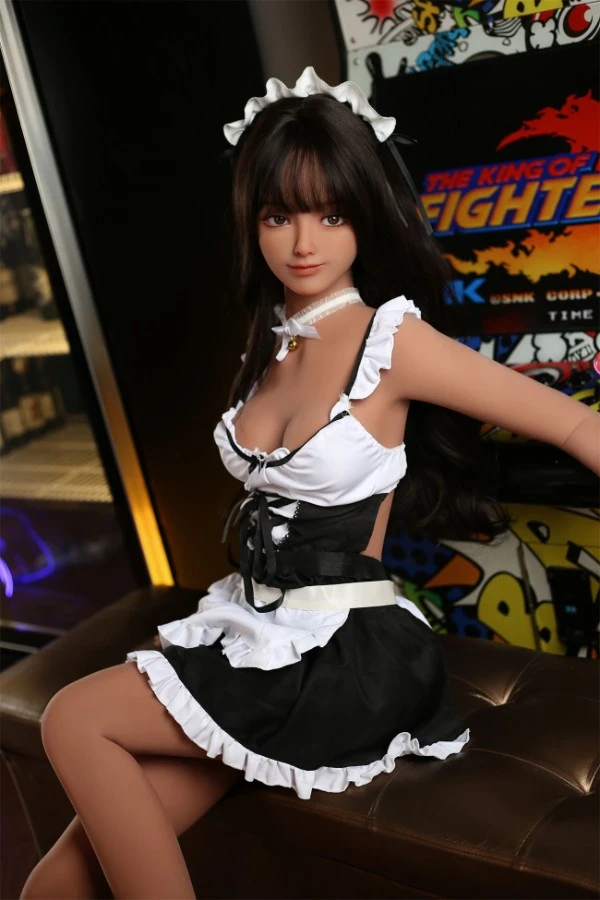Reseña y análisis de la muñeca sexual Fire Doll Eden de 157 cm, con pechos pequeños y una segunda cabeza gratis.