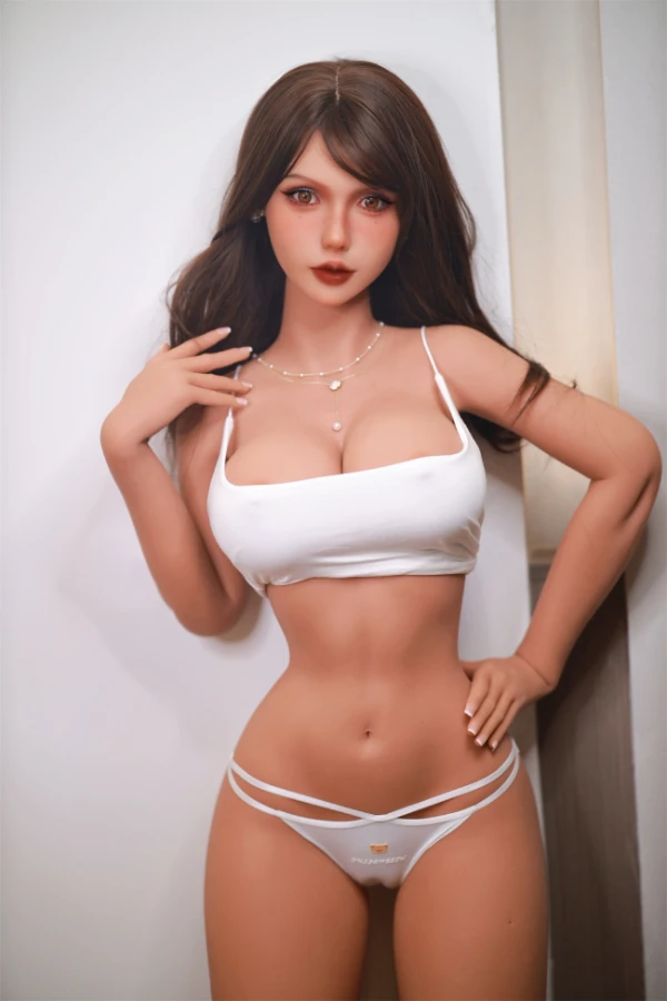 Reseña de Fire Doll Oaklynn 162 cm: Muñeca sexual realista con un trasero grande y una segunda cabeza gratis