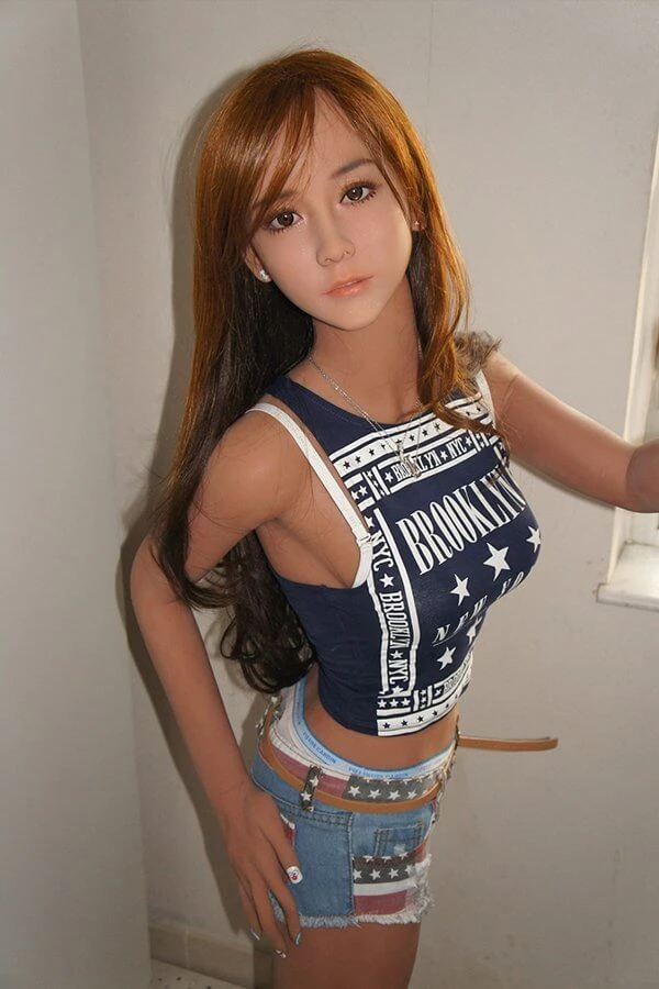 WM Dolls presenta a Sariah: adorable y atractiva muñeca de amor de TPE de 157 cm con segunda cabeza de cortesía