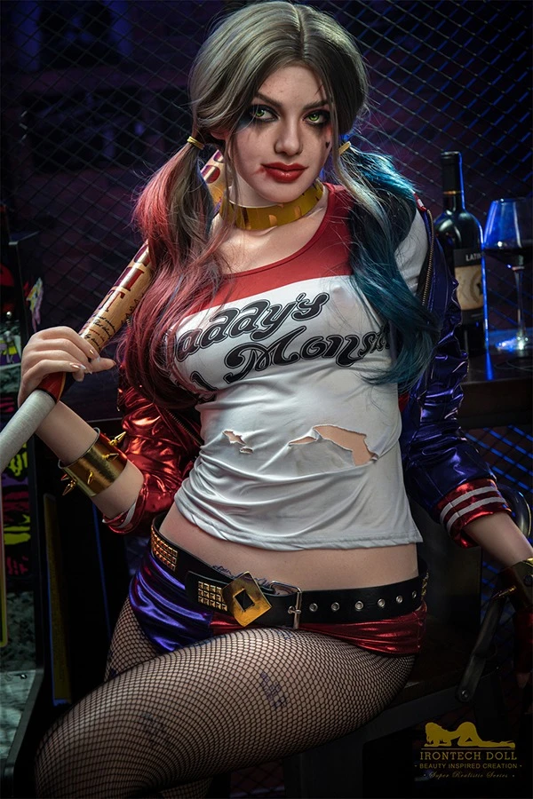 Reseña de la muñeca sexual de fantasía de Irontech, Harley Quinn, 166 cm