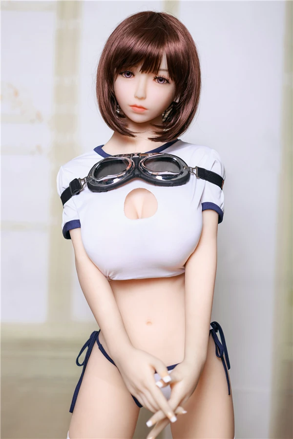 Muñeca Aibei Corinne 158 cm: adorable muñeca sexual asiática con curvas pronunciadas y una segunda cabeza de regalo.