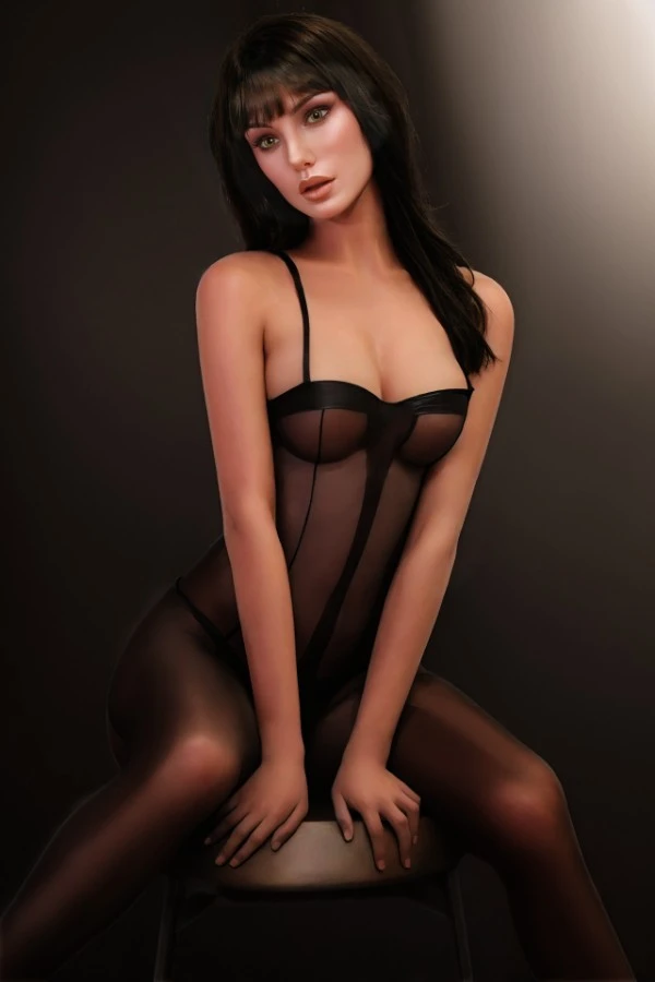 Reseña de la muñeca sexual morena realista Orange In Lola de 166 cm con mandíbula móvil y función oral