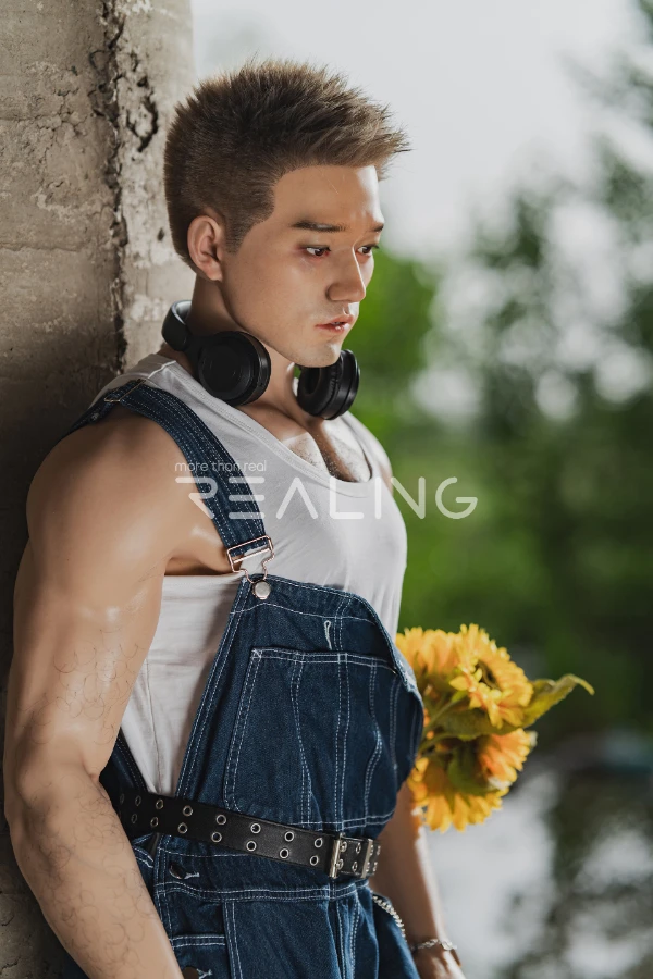 Muñeca sexual masculina de silicona con músculos Realing Doll Zane 180 cm: análisis completo