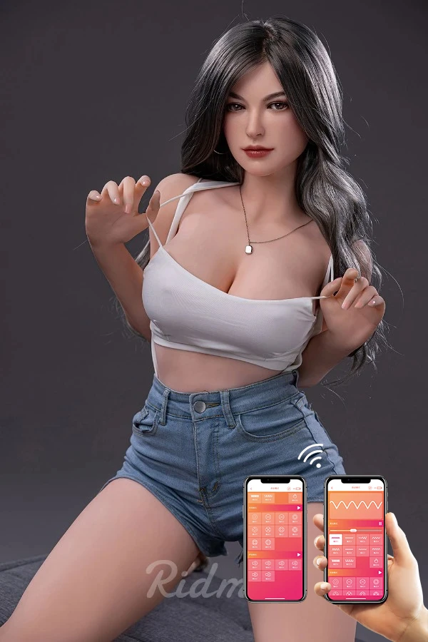 Reseña de la muñeca sexual tetona Ridmii Rowan de 163 cm con segunda cabeza gratis