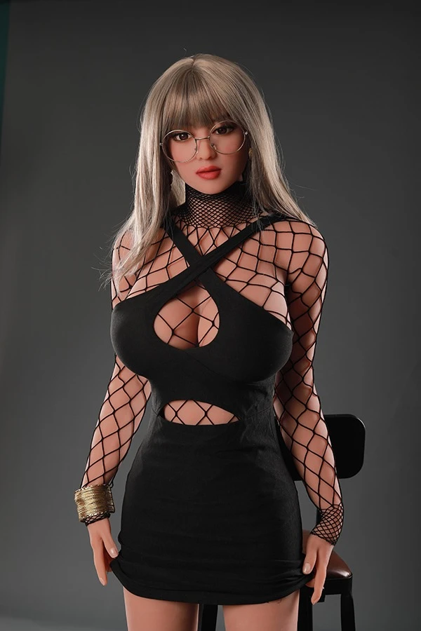 Reseña de la muñeca sexual Rifrano Janelle de 165 cm, de TPE, para mujeres maduras y sexys