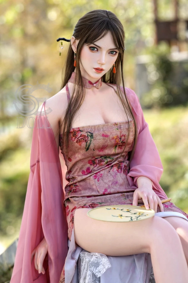 SEDOLL - Reseña de Bridget, la muñeca sexual china de silicona asiática de 163 cm