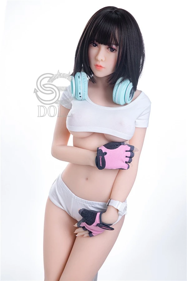 SEDOLL Maia 151cm: Una encantadora muñeca sexual de pelo corto negro