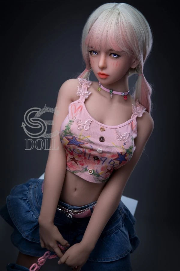 Sedoll presenta a Scarlett, una adorable muñeca sexual de pelo largo de 153 cm