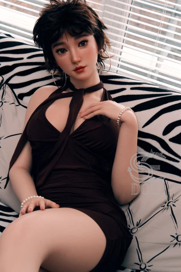 Reseña de la muñeca sexual SEDOLL Hailey de pelo corto de 160 cm: una adición original a tu colección