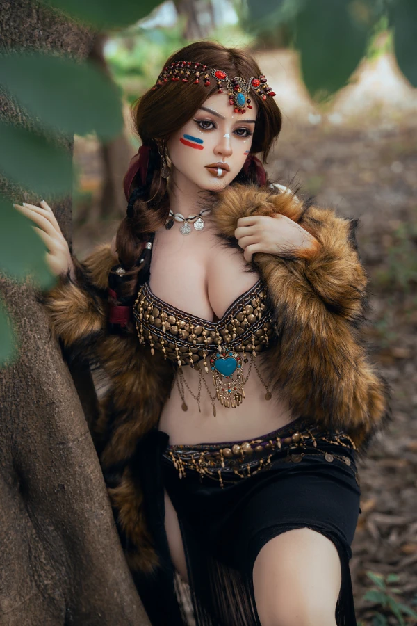 SY Doll - Fantasía enigmática: Explorando la atractiva muñeca sexual tetona Lia de 164 cm