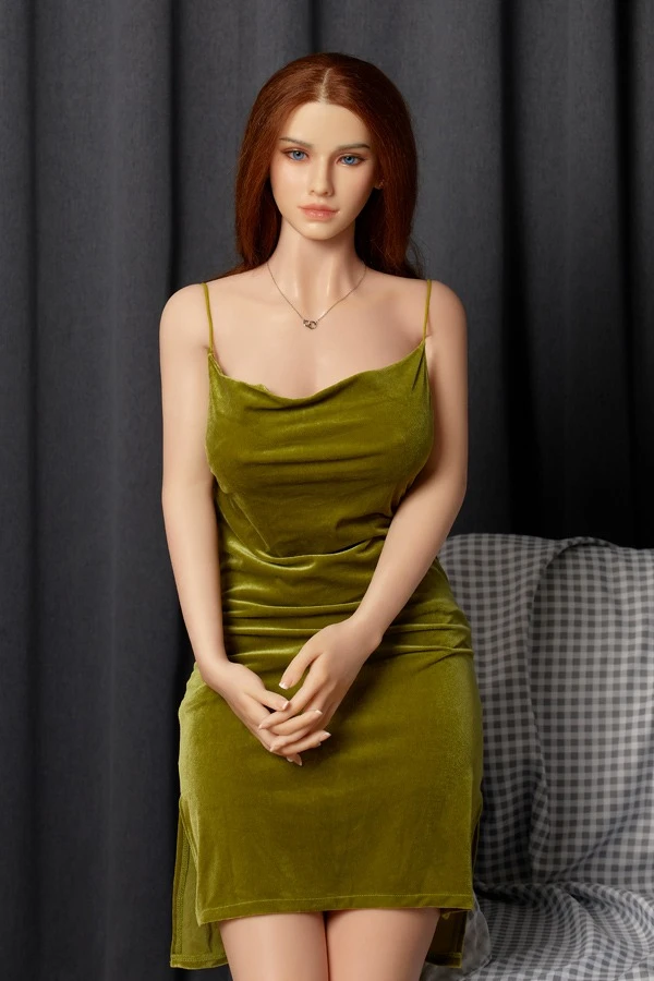 CST Doll presenta la exquisita muñeca sexual Isabel de 160 cm