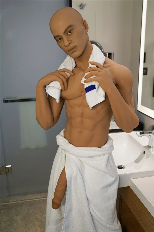 Doll Forever presenta el muñeco sexual masculino adulto realista Dane de 170 cm