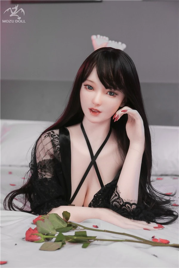 MOZU Doll - Muñeca sexual asiática realista Rosalie de 163 cm con curvas pronunciadas y atuendo de regalo
