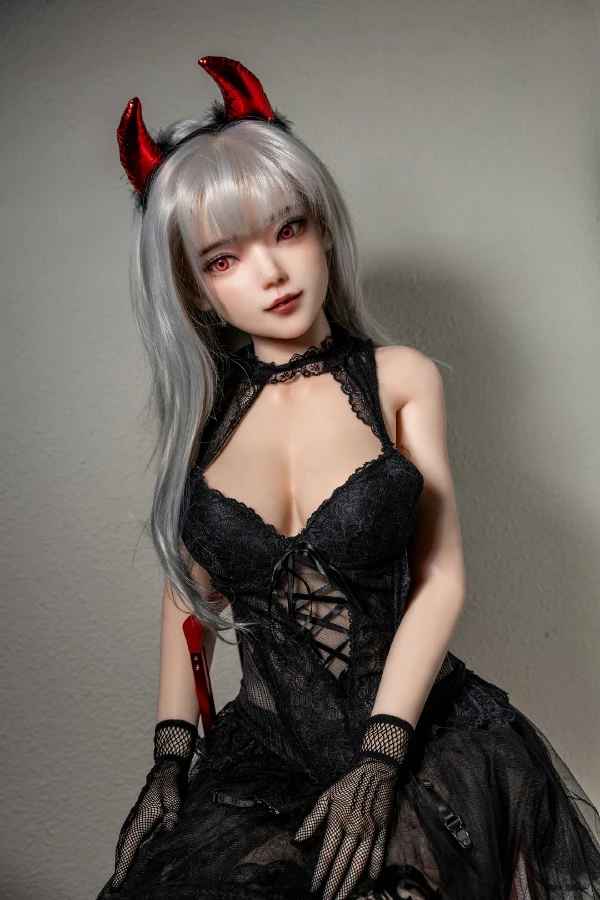 Reseña de la muñeca sexual Qita Doll Vampire Demon Ginny de 165 cm: Explorando las características de la mandíbula móvil y la estructura oral