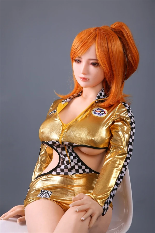 Qita Doll presenta a Mira, una muñeca sexual de animadora de 168 cm con cuerpo realista.