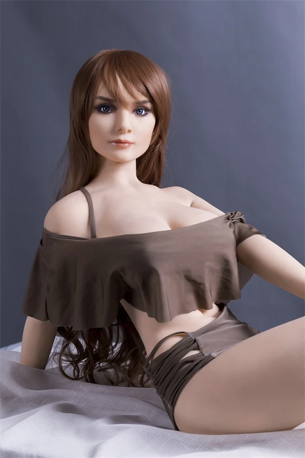 Reseña de Qita Doll - Muñeca sexual madura y realista Ryan de 168 cm
