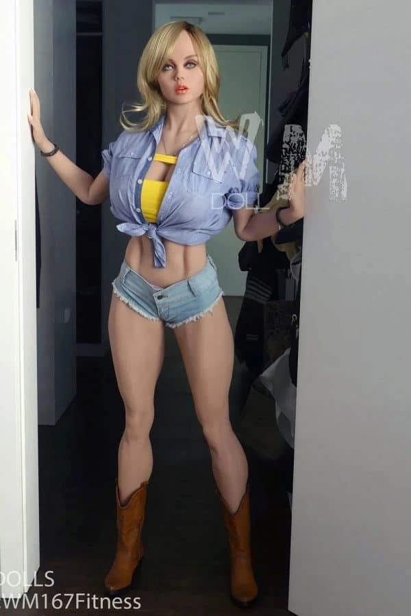WM Dolls presenta a Averi, una impresionante muñeca sexual rubia musculosa realista de tamaño natural de 167 cm con una segunda cabeza de cortesía.